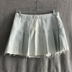 PacSun Light Denim Pleated Mini Skirt, size 25, smoke free home, raw hem